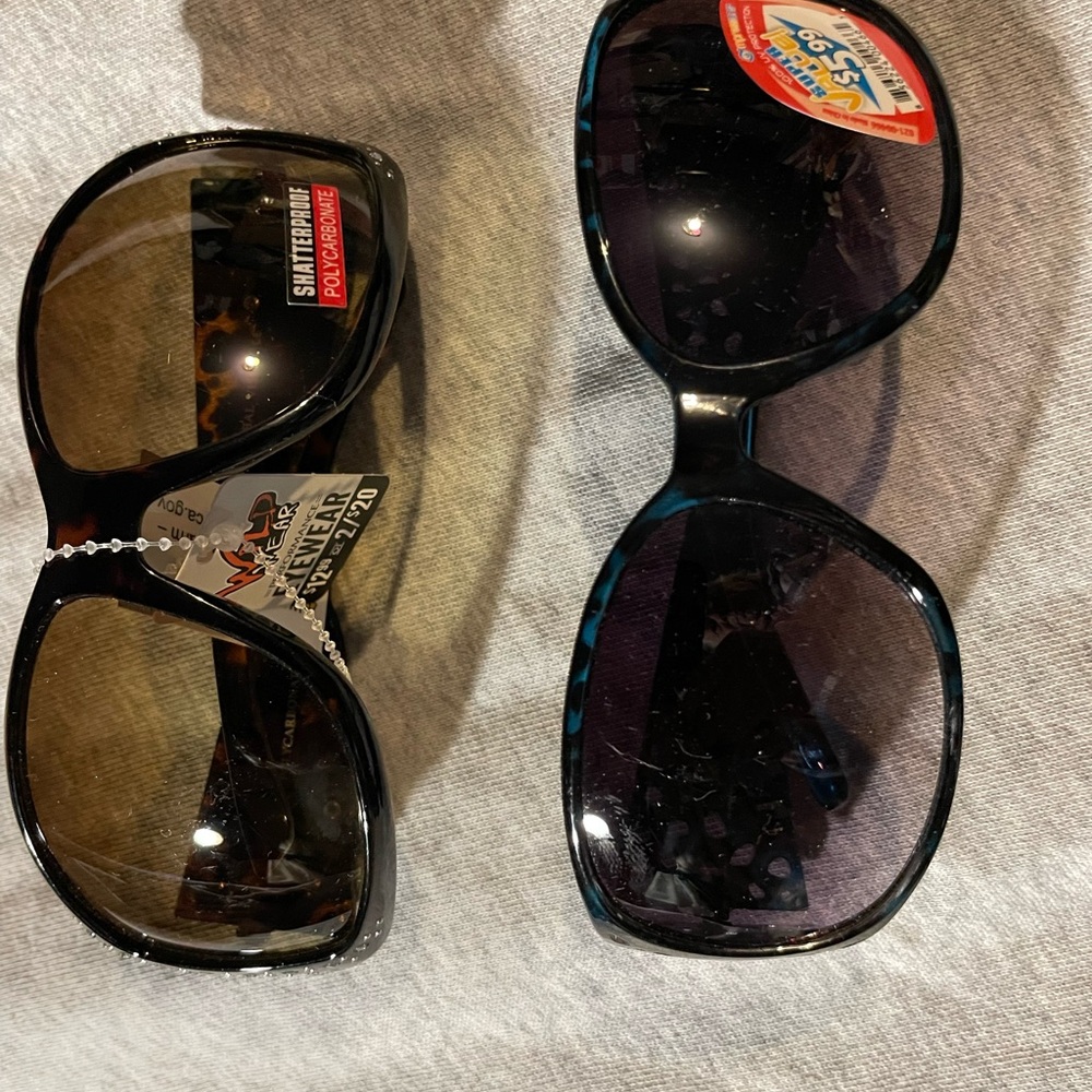Stylish Oversized Sunglasses Pair